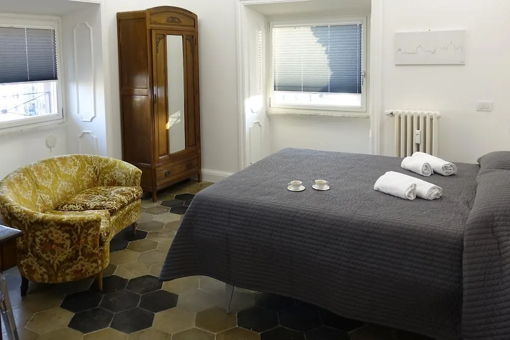 La Rosa del Vaticano Luxury Apartment-1